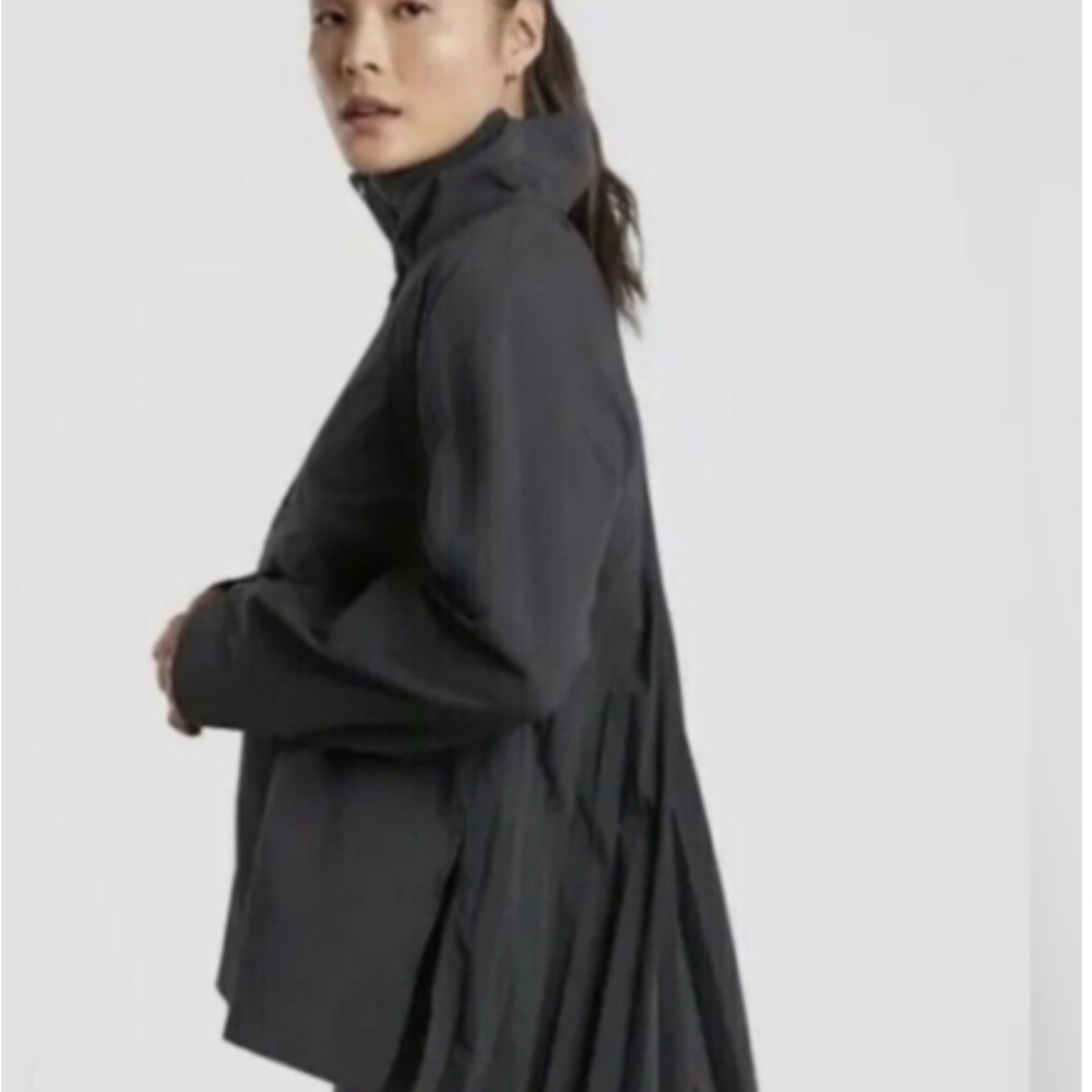 Athleta Sojourn Jacket - sold out - Size Medium Worn once!